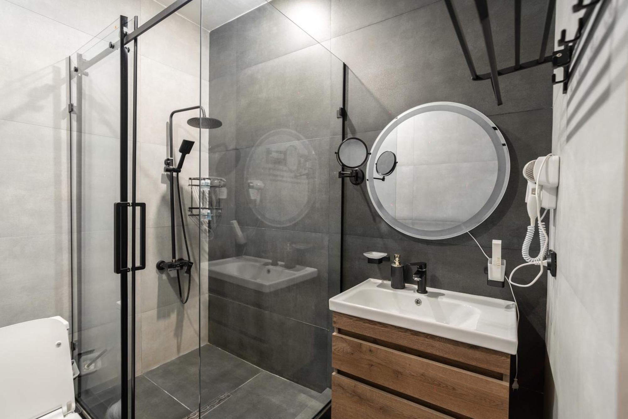 Dream Hotel Almati Kültér fotó